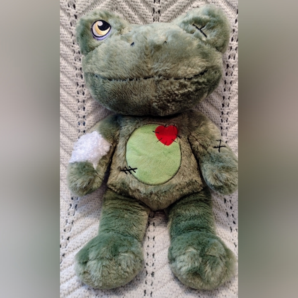 Build A Bear  Zombie Frog Plush Full Size Spooky Halloween Plush Green